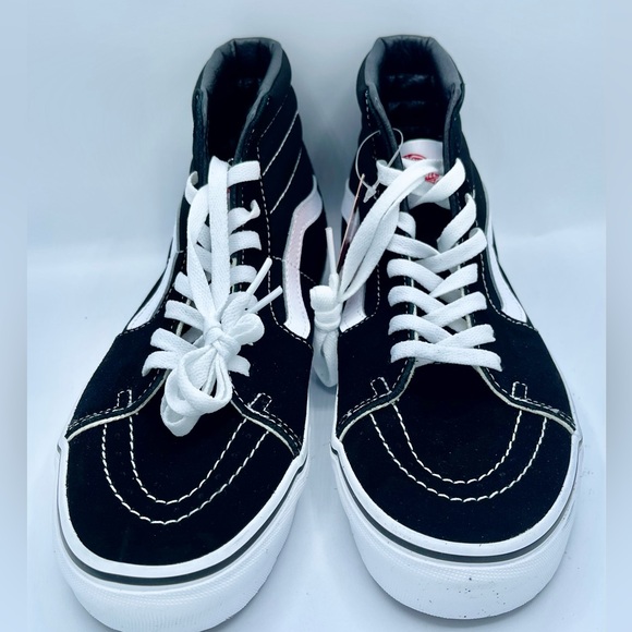 Brand New Vans Sk8-Hi Top Black & White Sneakers - Picture 3 of 17